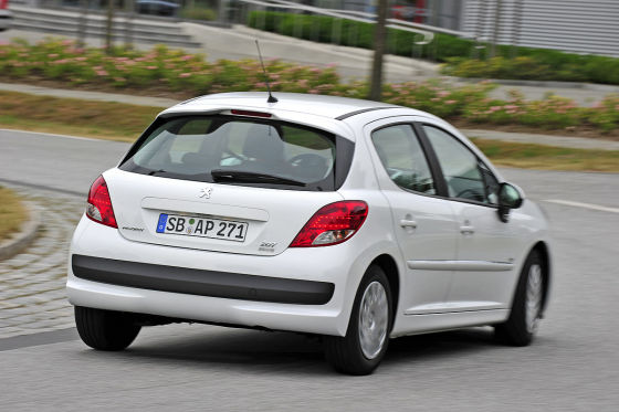 Peugeot 207 90 HDi FAP (Blue Lion) 99G